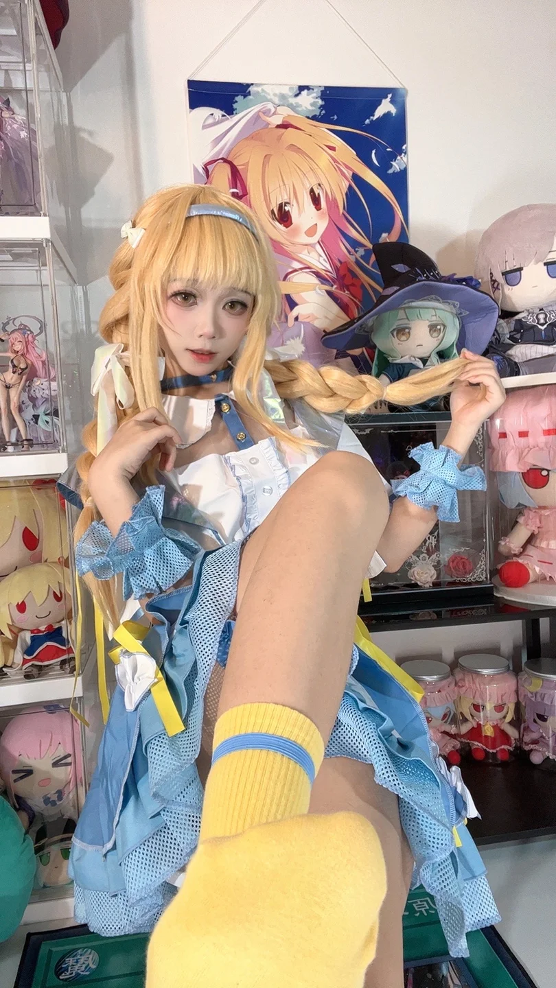 白栎Shirly - No.013 藤田琴音 [66P,10V-974MB] tg@simisebaisi 【丝足阁】031.webp